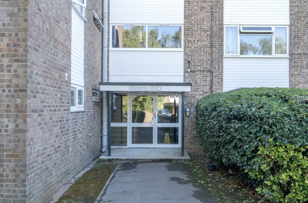Main image of property: Tavistock Close, Romsey, Hampshire, SO51