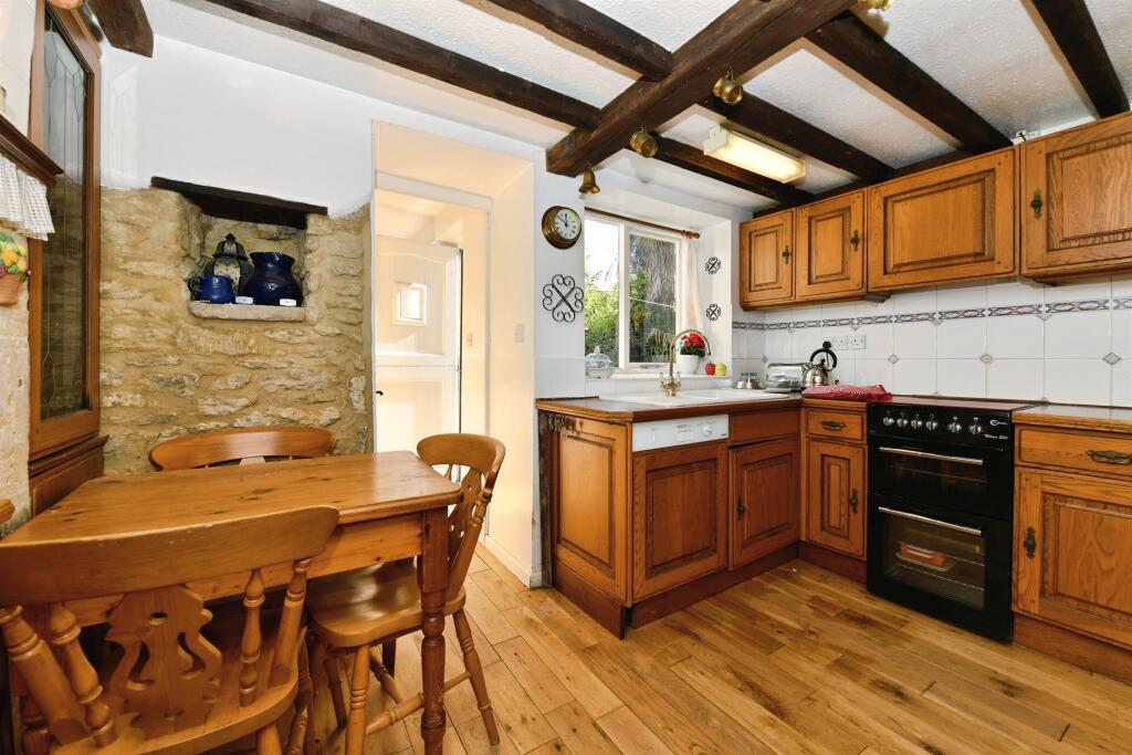 House in Swindon - View 4