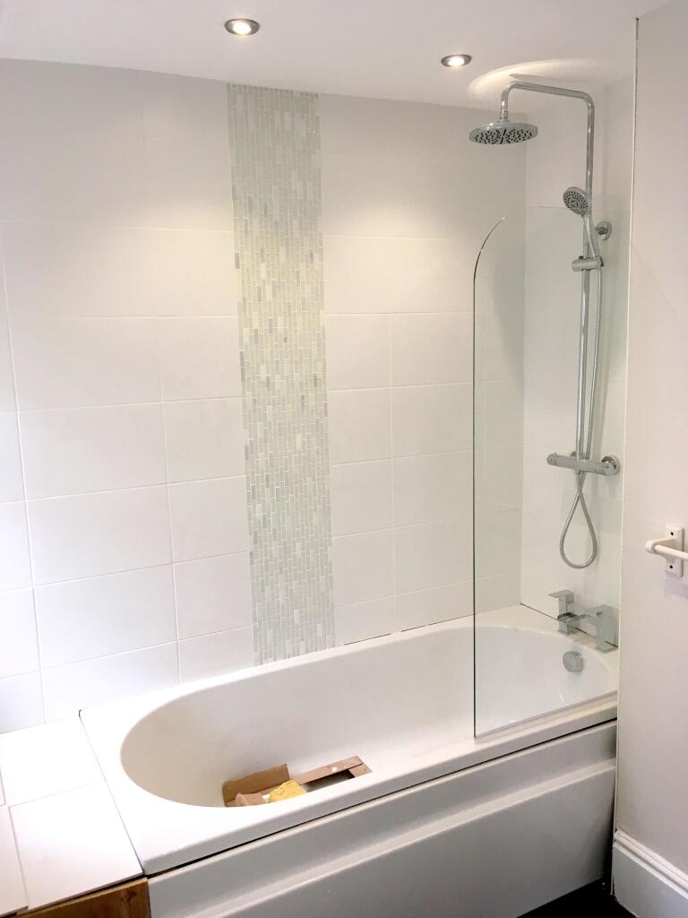 Apartment in Cardiff, Plasnewydd, Roath - View 4