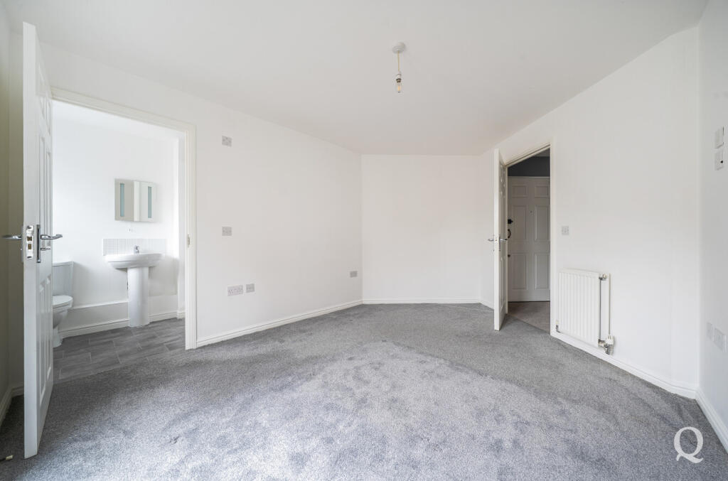 Apartment in Swale, Murston - View 4