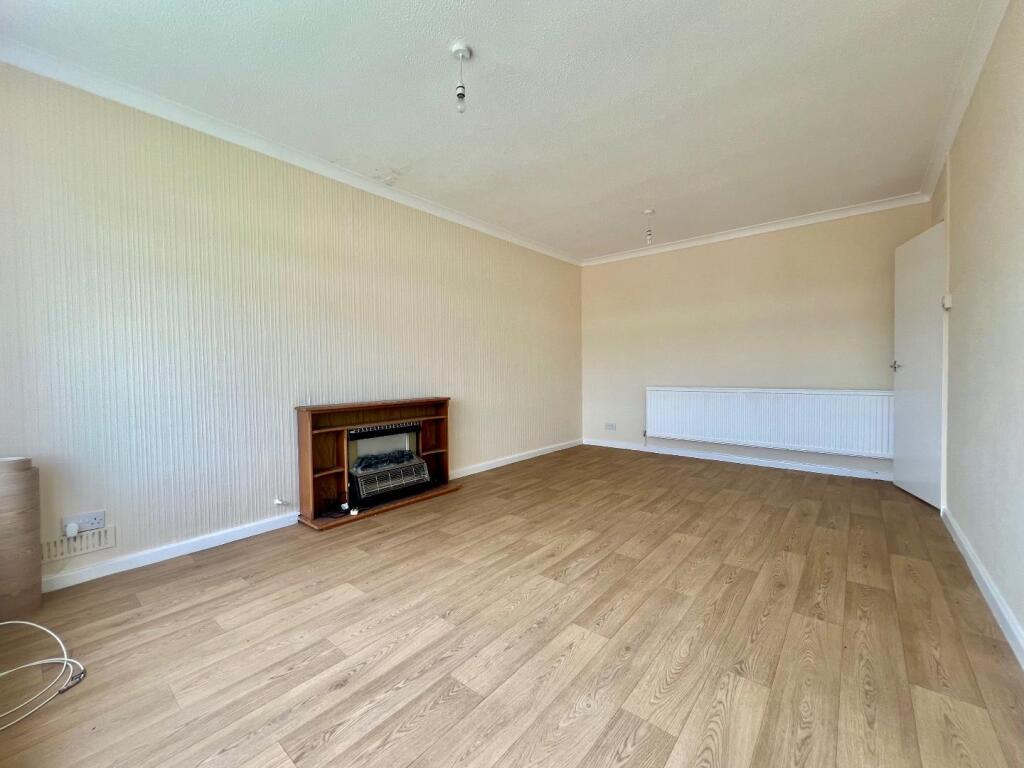 Glynbridge Gardens, Bridgend County Borough, CF31 1LW photo 3