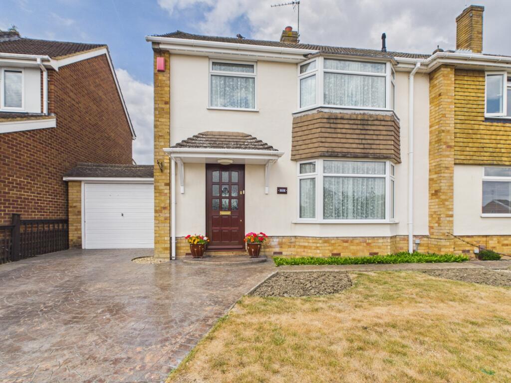 Main image of property: Wittenham Avenue, Tilehurst, Reading, RG31