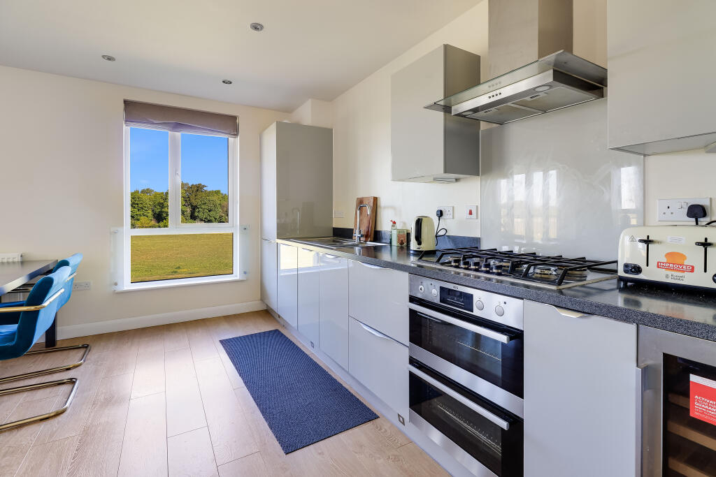 Apartment in South Cambridgeshire, South Trumpington - More