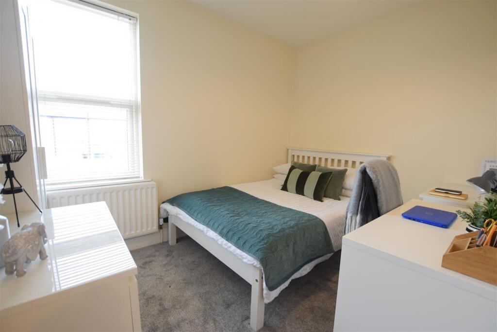 House in Lincoln, New Boultham - View 5