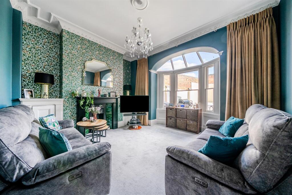 House in Shrewsbury - View 4