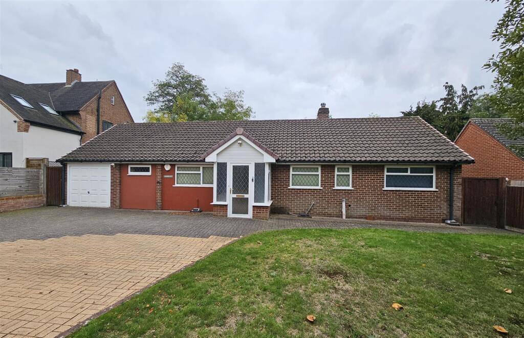 Yew Tree Lane, Solihull