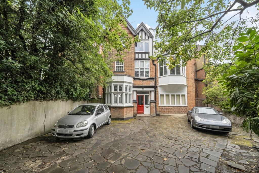 Apartment in London - View 5