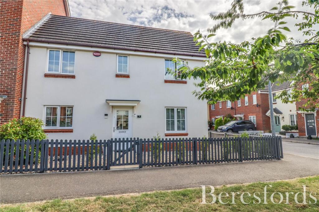 Main image of property: Braiding Crescent, Braintree, CM7