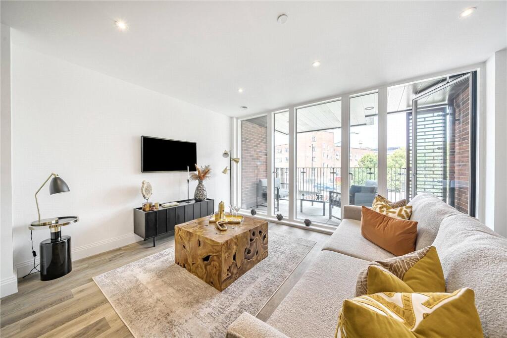 Apartment in London, Bromley Park, Plaistow - View 4