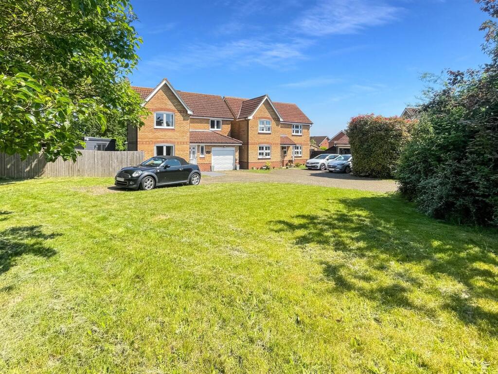 Main image of property: Ash Rise, Halstead