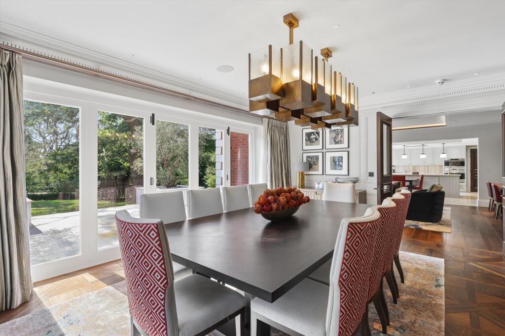 House in Kingston upon Thames - View 4