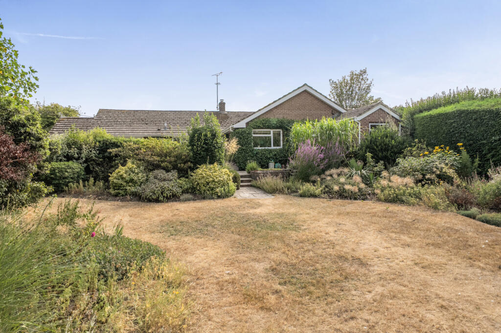 Main image of property: Chapel Lane, Hermitage, Thatcham