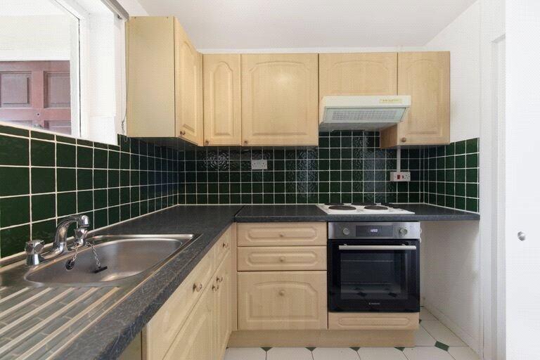 Apartment in London - More