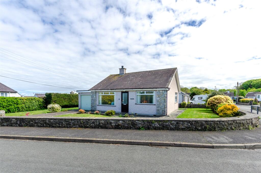 Main image of property: Maes Llydan, Benllech, Tyn-y-Gongl, Isle of Anglesey, LL74