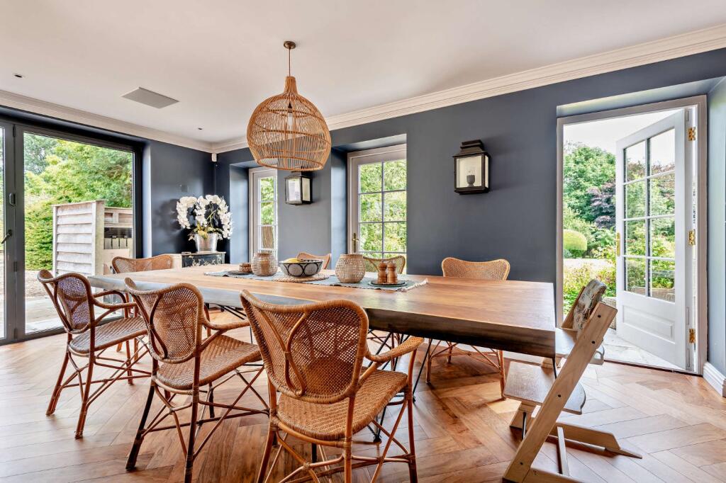 House in New Forest, Sandleheath - More
