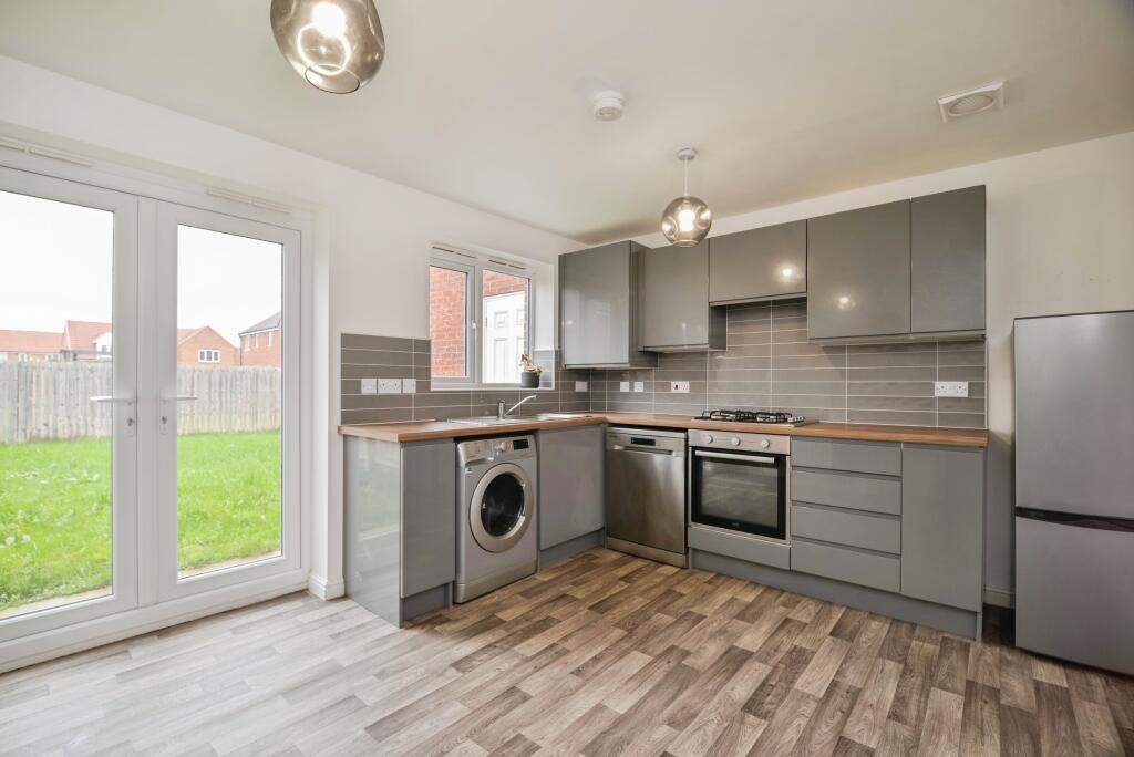 Mannion Way, Middlesbrough, TS4 photo 4