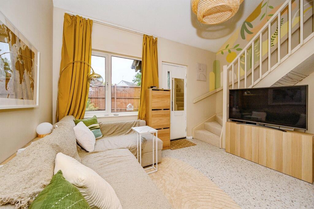Milford Close, Marshalswick, St. Albans - View 5