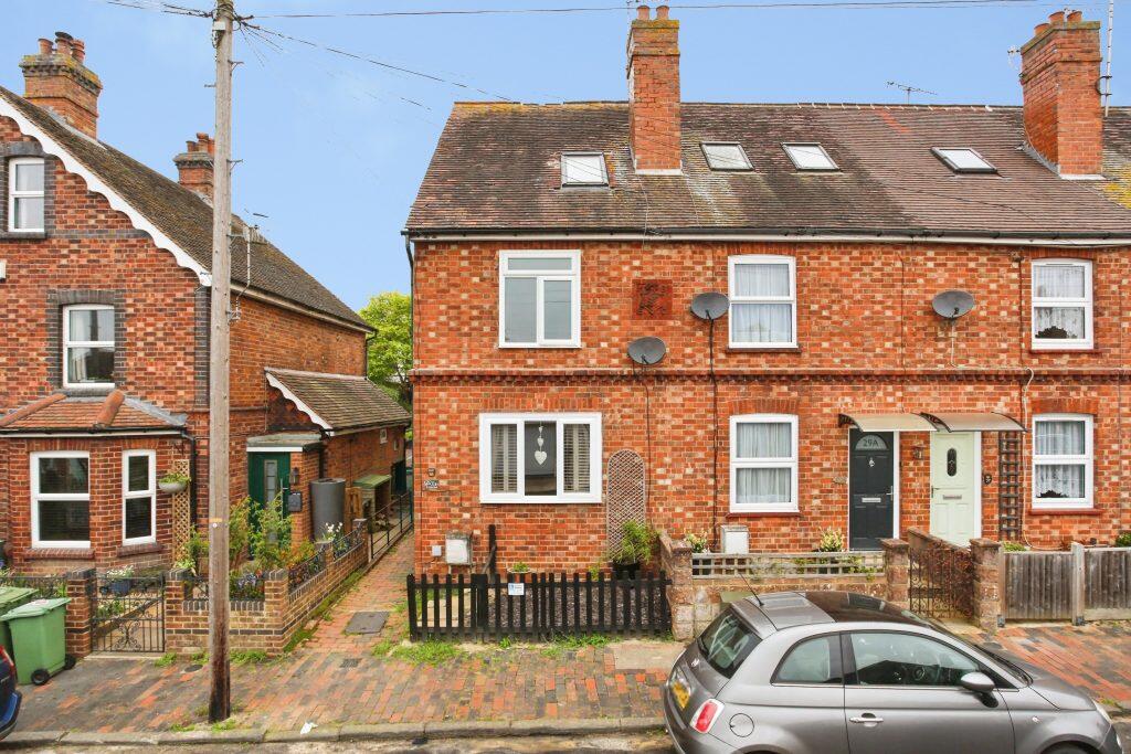 Main image of property: Gordon Road, Tunbridge Wells, TN4 9BL
