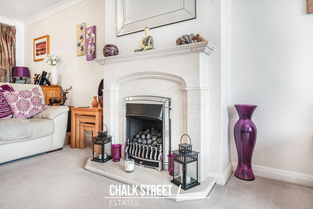 House in Romford - View 4