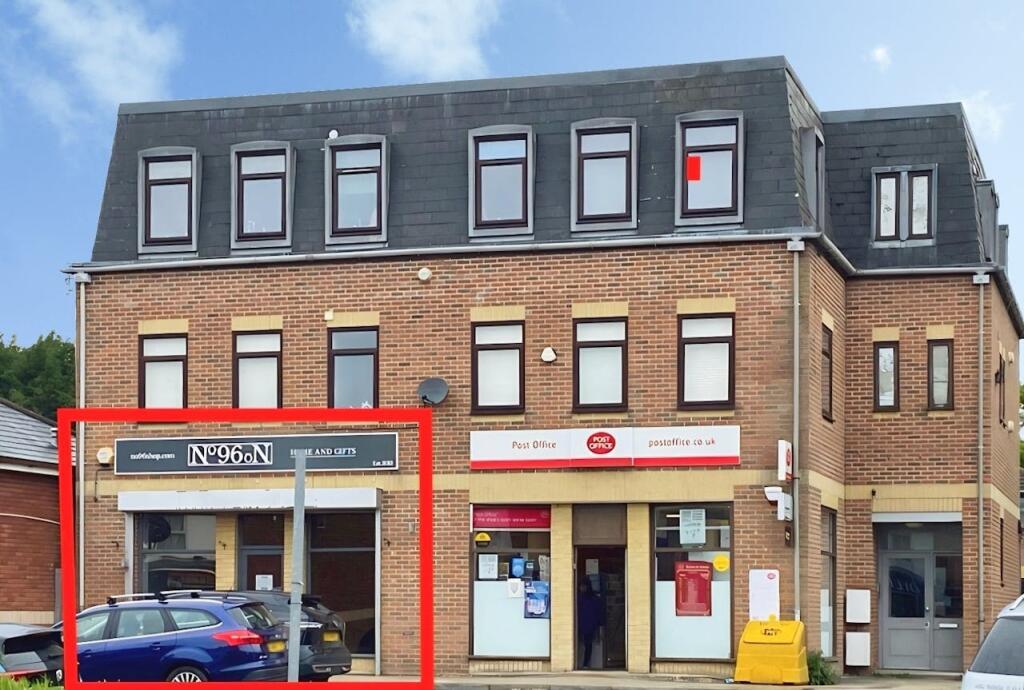 Main image of property: 10A School Road, Tilehurst, Reading, RG31 5AL