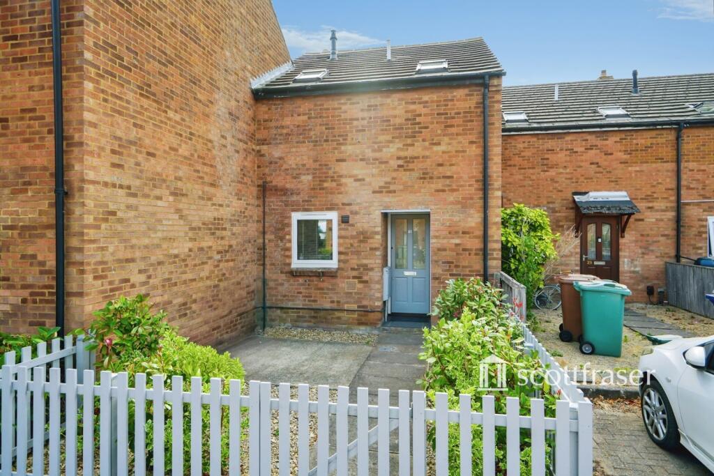 Main image of property: Lodge Close, Marston, Oxford, OX3