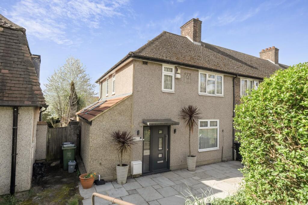 Main image of property: Downham Way, Bromley, BR1