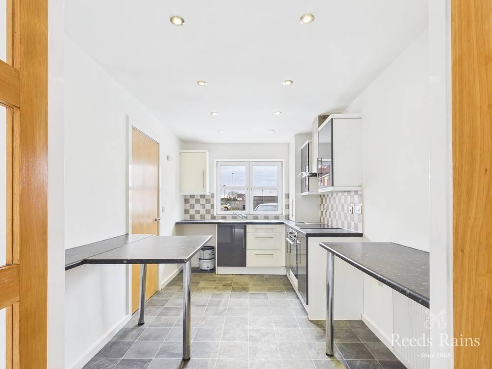 Saltwater Court, Middlesbrough, North Yorkshire, TS4 photo 2