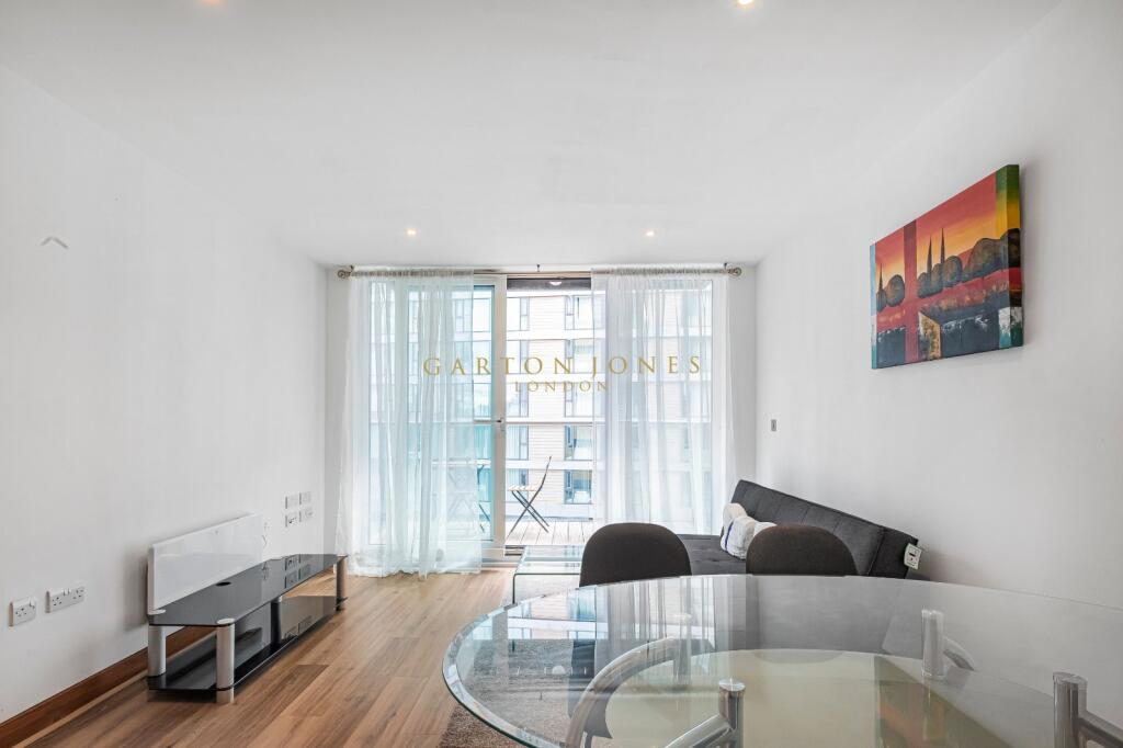 Apartment in London - View 3