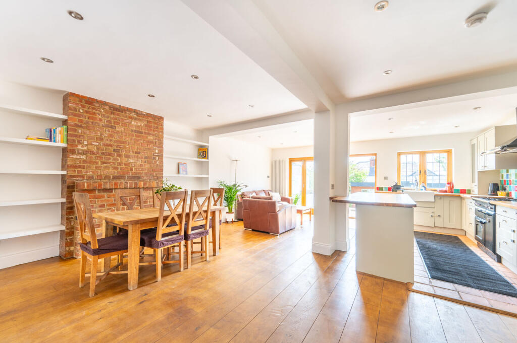 Main image of property: Dollis Hill Avenue, Gladstone Park, London, NW2
