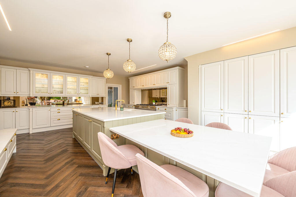 House in South Staffordshire, Perton - View 4