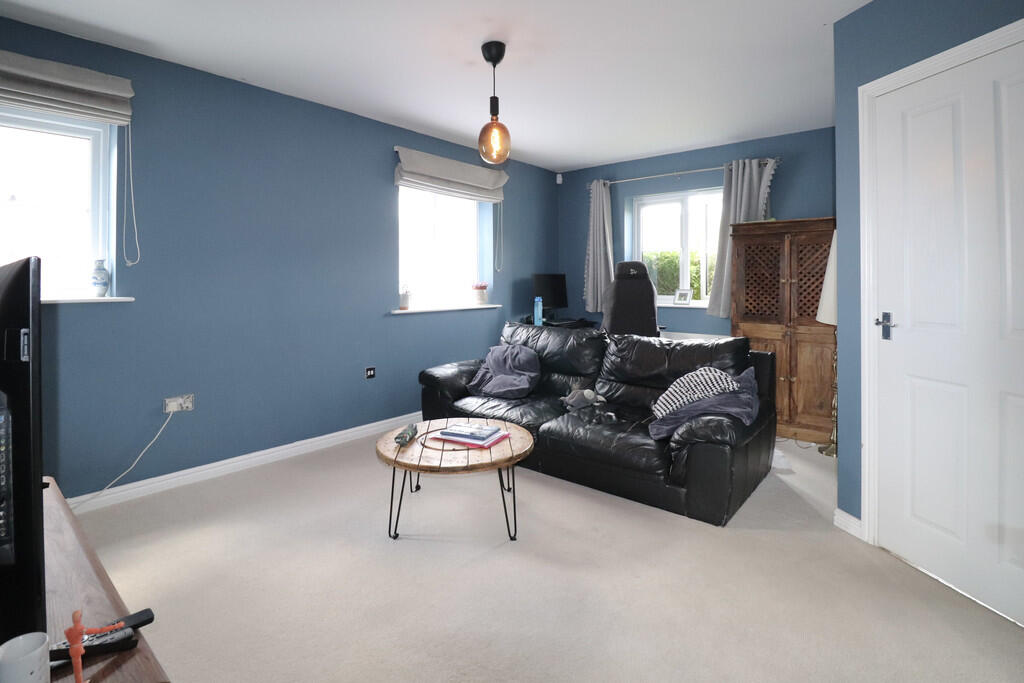 House in Salisbury - View 5