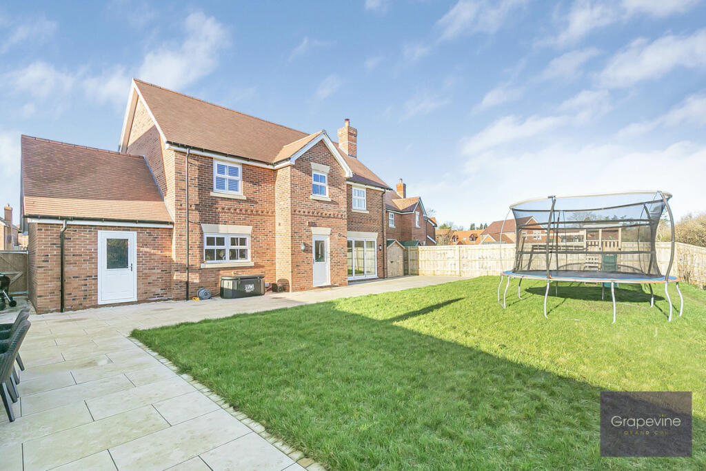 House in Hurst, Charvil - View 3
