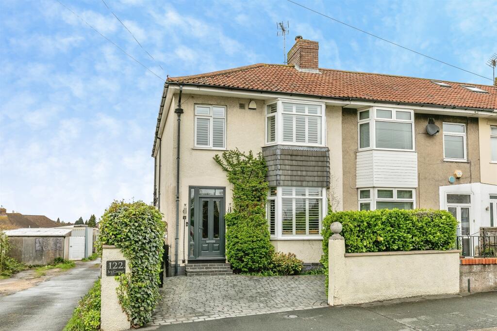 Main image of property: Hengrove Lane, Bristol