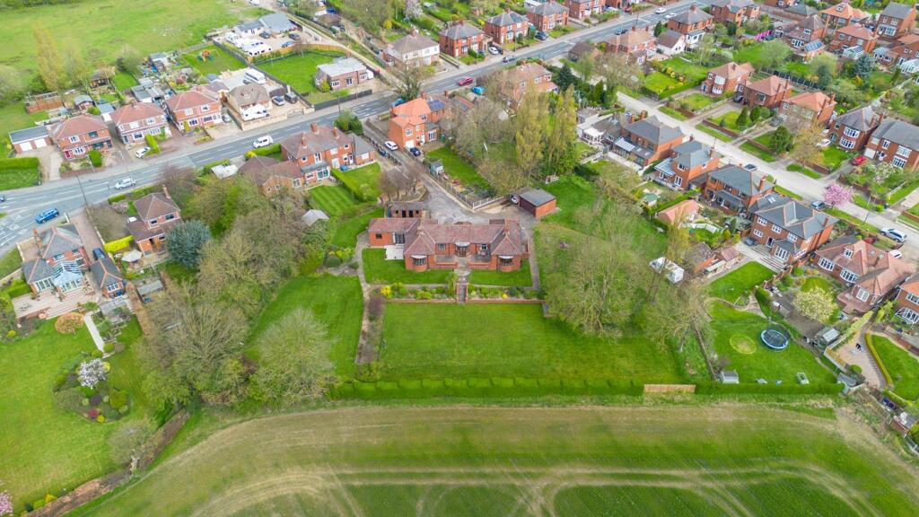 Main image of property: Dodworth Road, Barnsley