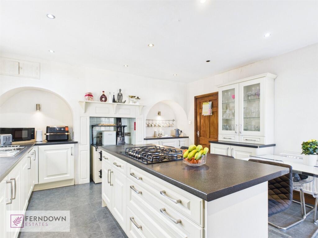 Hall Drive, Marston Green, Birmingham, B37 photo 2