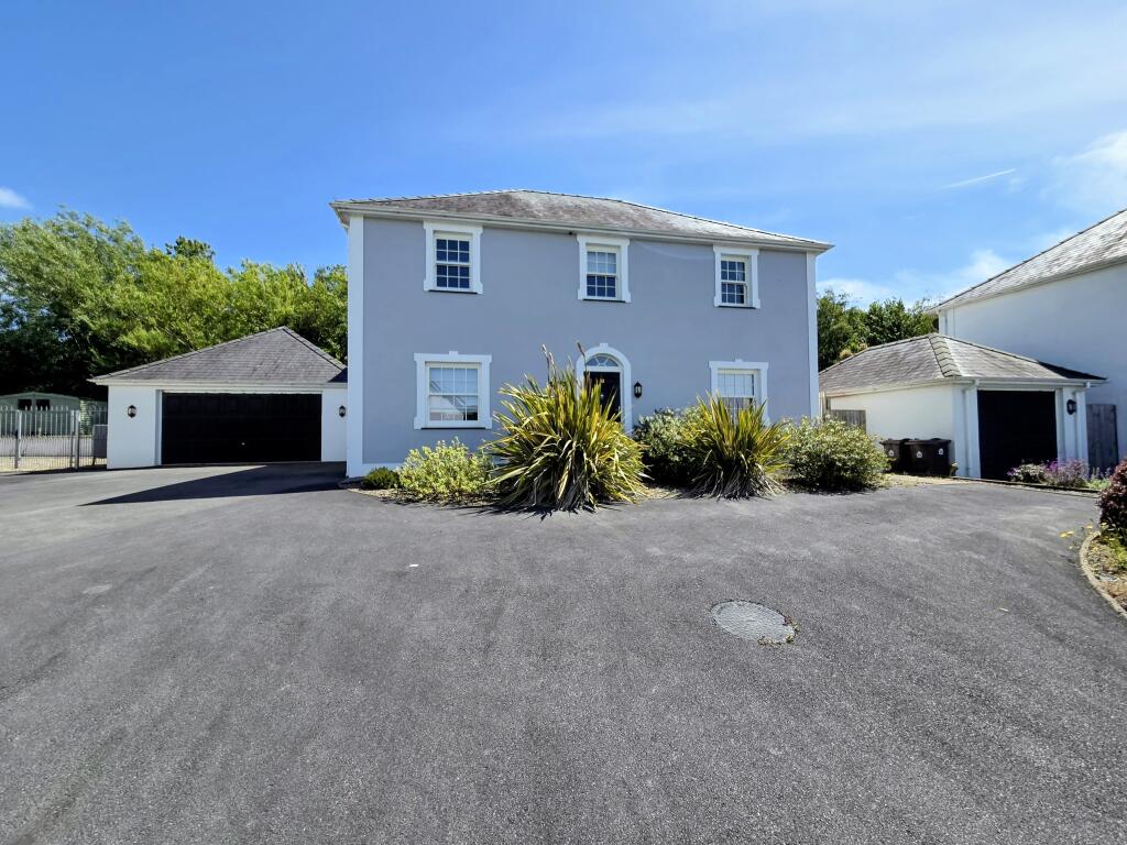Main image of property: Stad Craig Ddu, Aberaeron