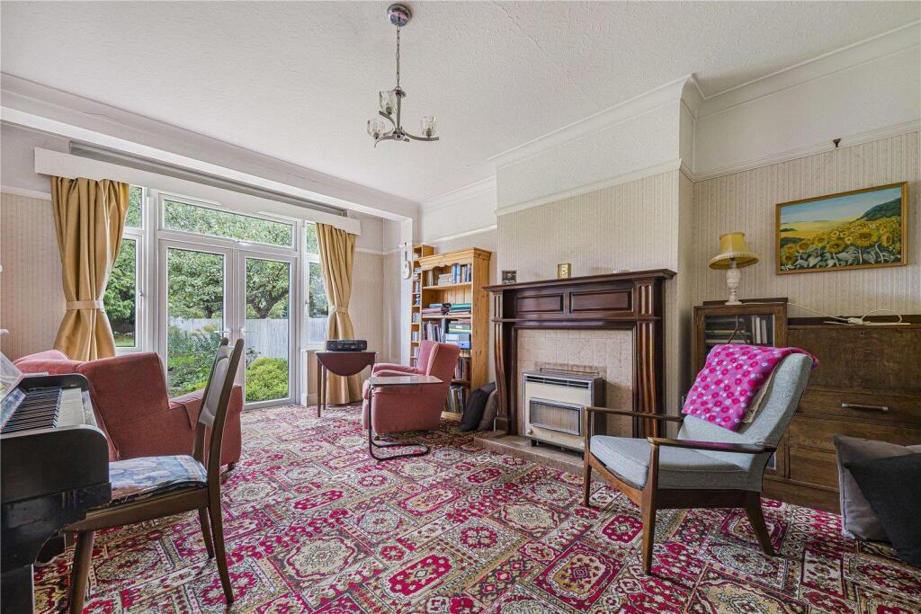 The Knoll, Bromley photo 3