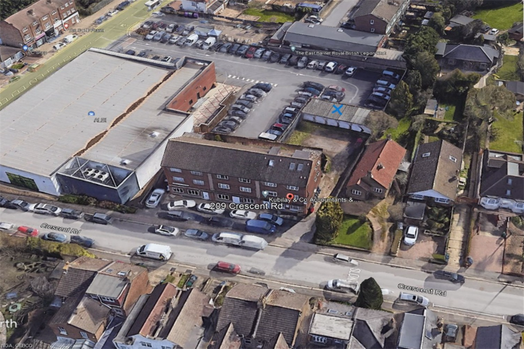 Main image of property: Garage, Rear Of Crescent House, Crescent Road EN4