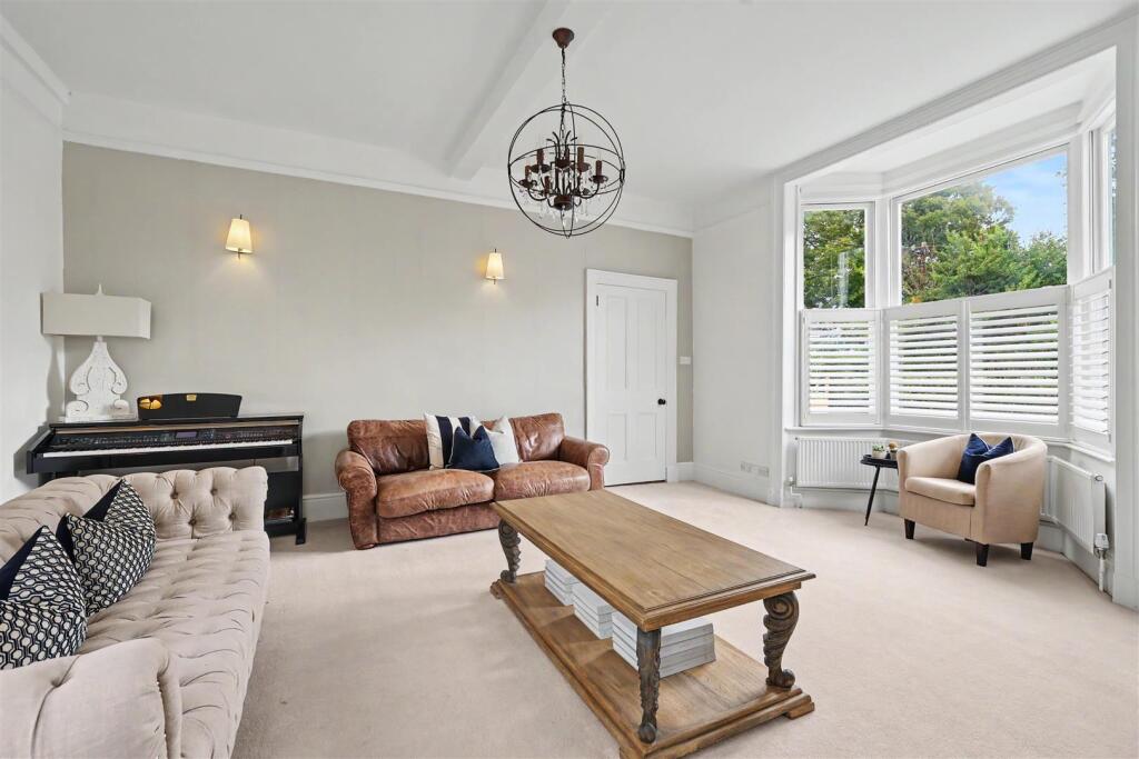 House in Cambridge - View 3