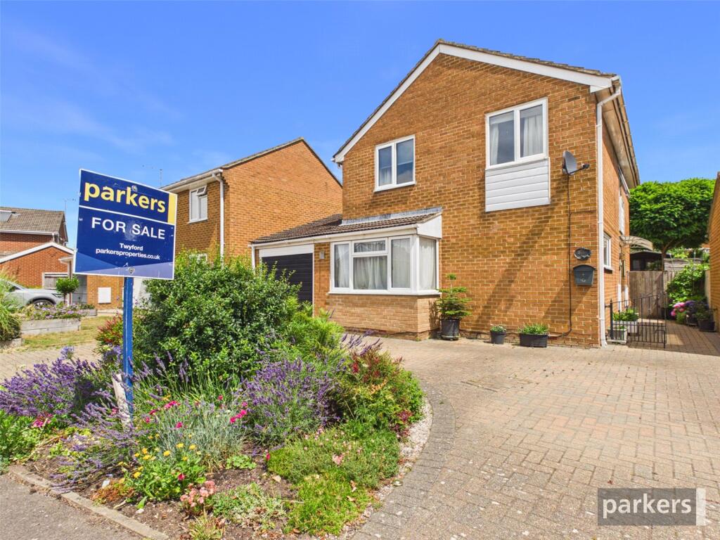 Main image of property: Broadwater Road, Twyford, Reading, Berkshire, RG10