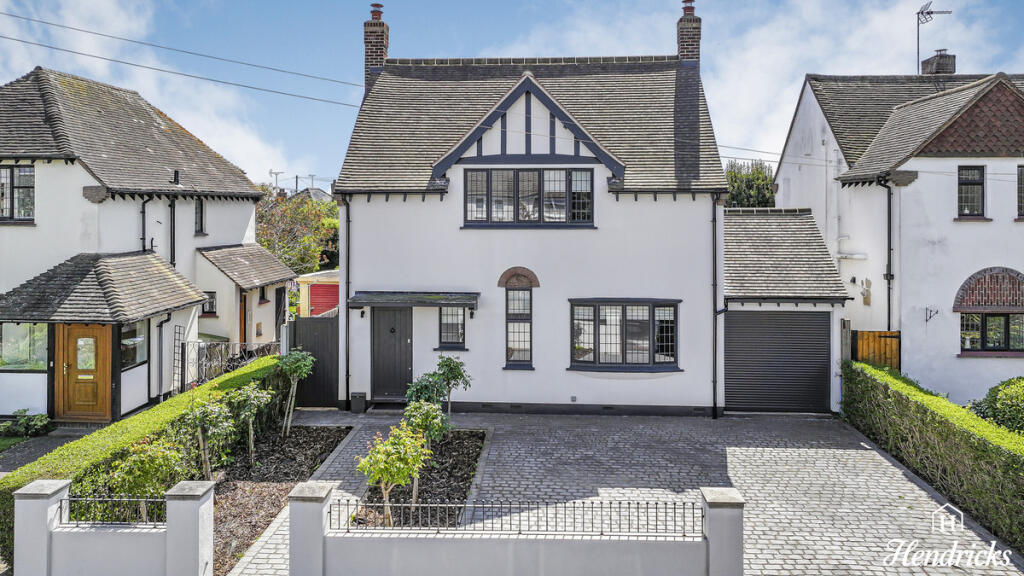 Main image of property: Shoebury Road, Southend-on-sea, SS1 3