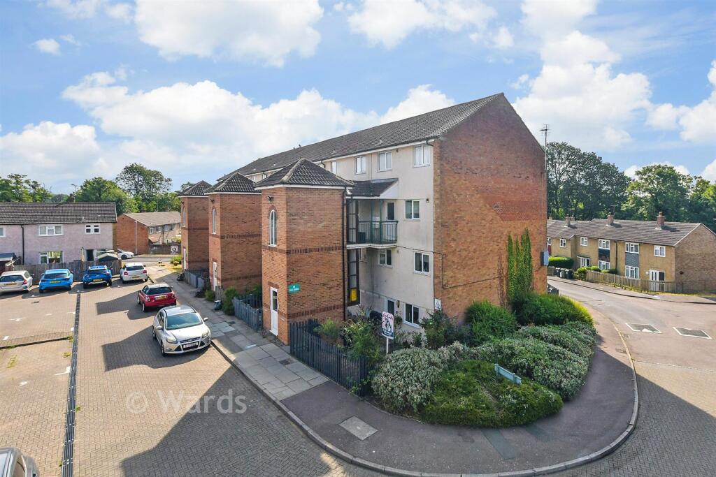 Apartment in Tonbridge - View 2