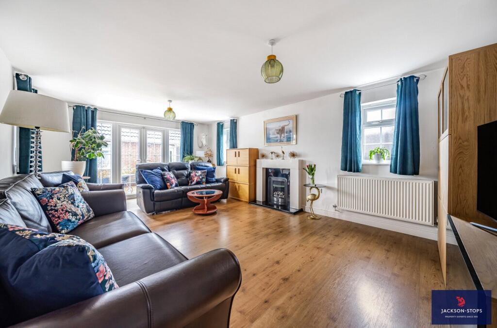 Mill Road, Cranfield, Bedfordshire, MK43 photo 2
