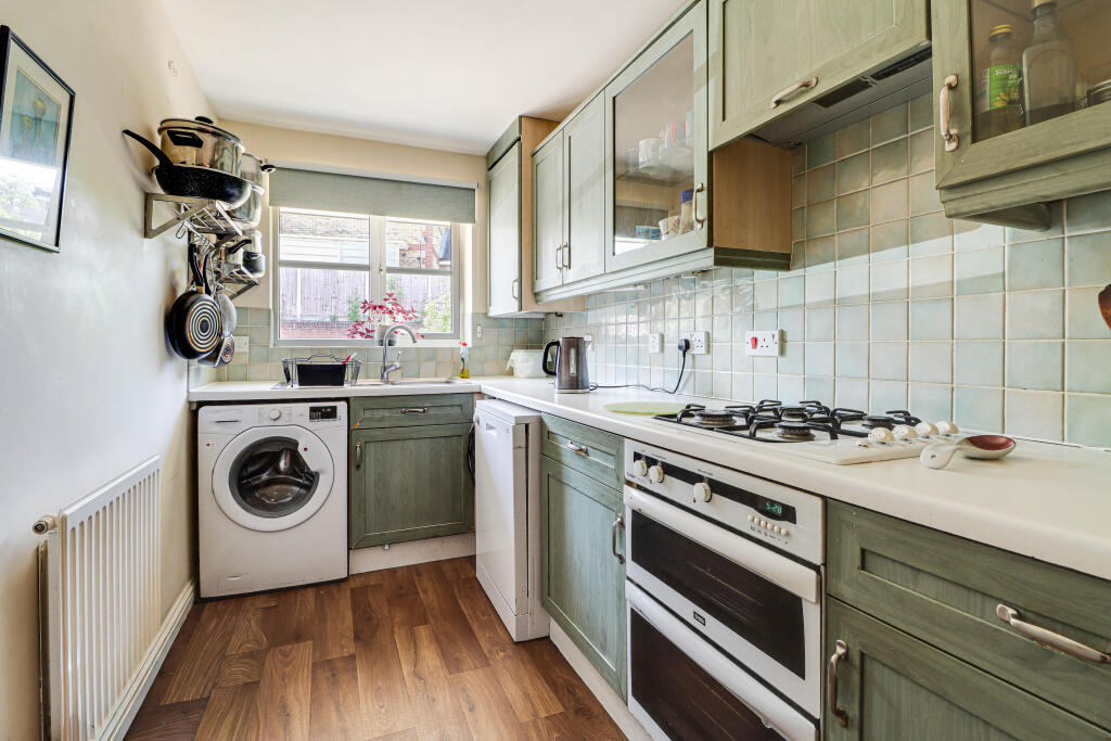 Harpenden Rise, Harpenden, Hertfordshire, AL5 photo 4