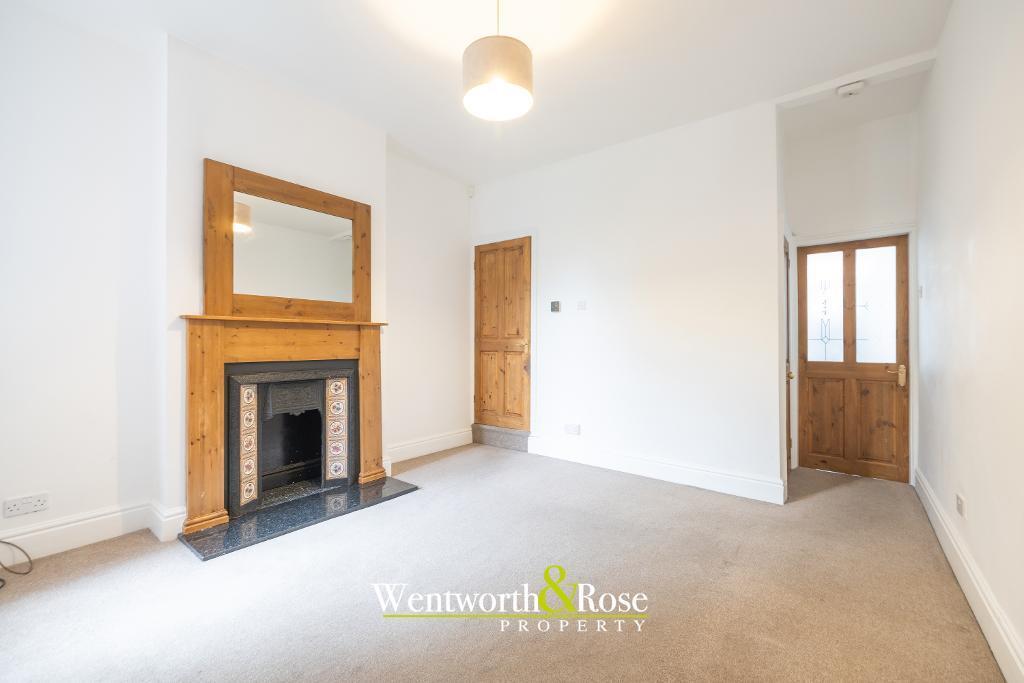 House in Birmingham, Cotteridge - More