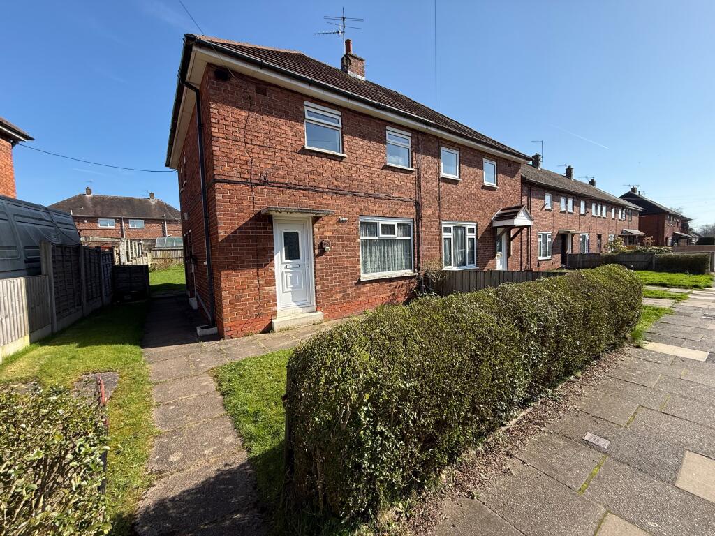 Main image of property: Magdalen Road, Blurton, Stoke-on-Trent, ST3