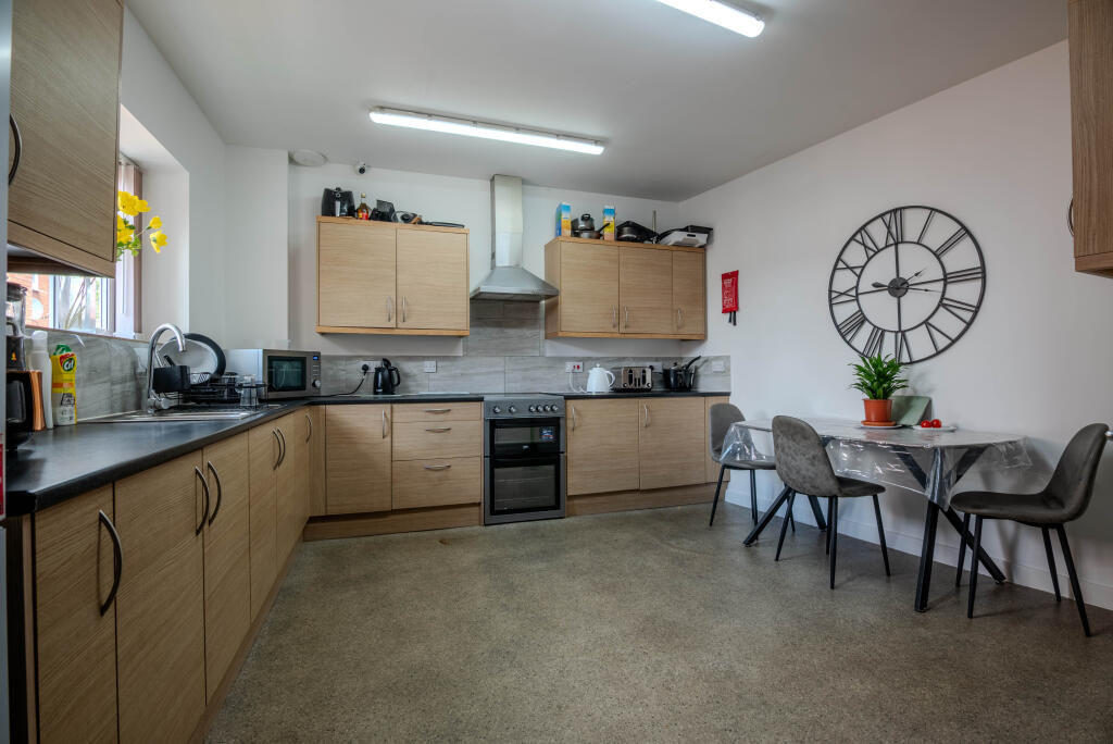 House in Sandwell, Plant's Green - View 6