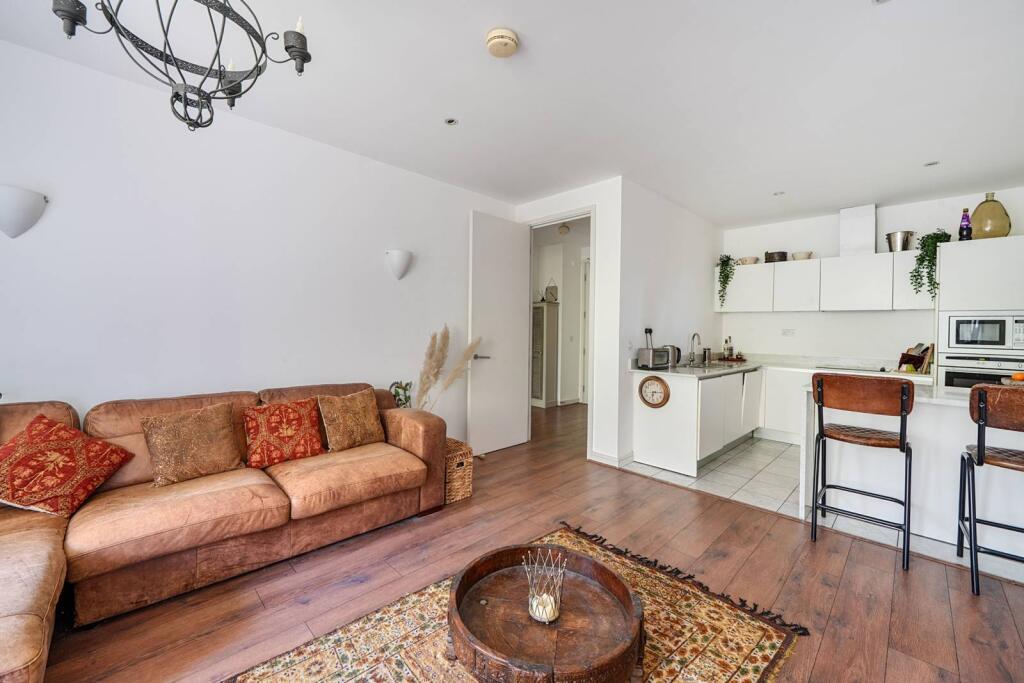 Main image of property: Melliss Avenue, Kew, Richmond, TW9