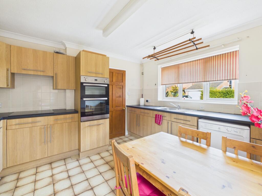 House in Northampton, Ravensthorpe - View 5