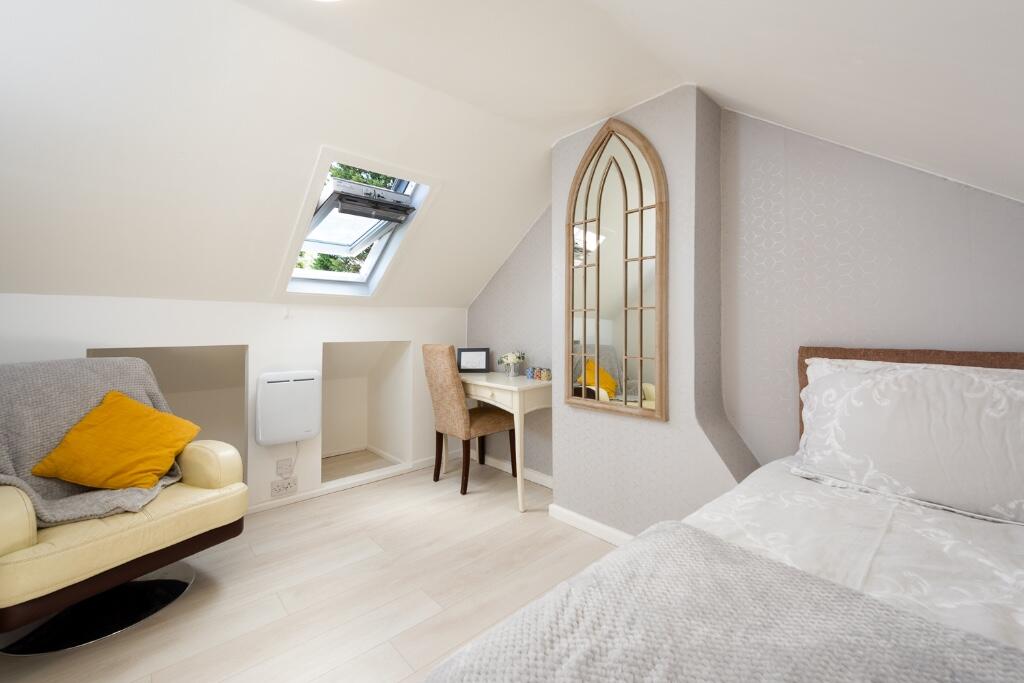 Main image of property: Ramsden Square, Cambridge, Cambridgeshire, CB4